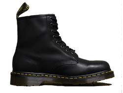 Dr. Martens 1460 черные на обычной подошве