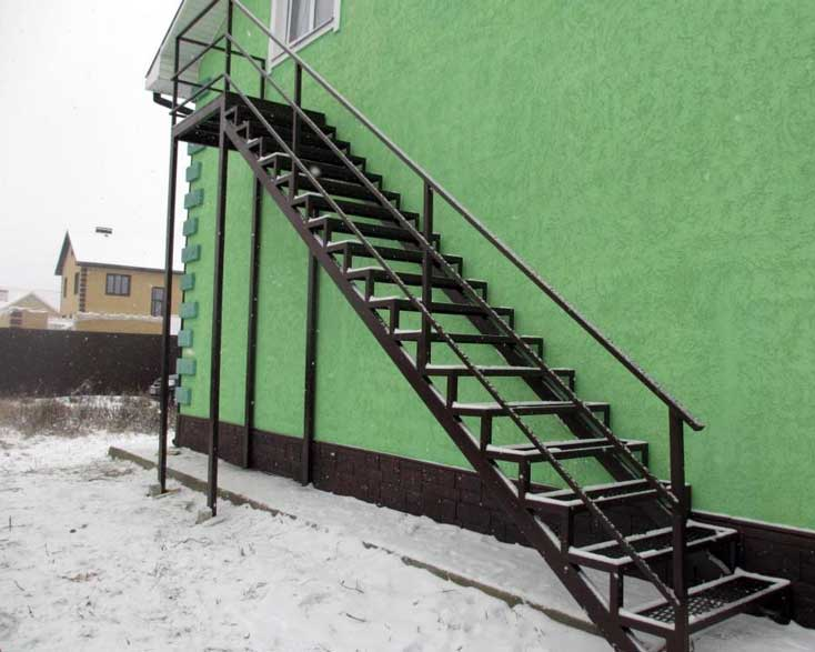 Изготовление и монтаж металлических лестниц