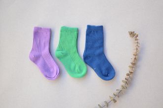 КОМПЛЕКТ НОСОЧКОВ (3 ПАРЫ - фиолетовый, ярко-ЗЕЛЕНЫЙ, синий) 1-3 года