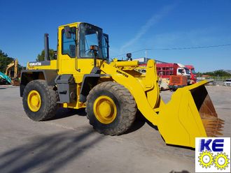 Стекло двери правое закаленное KOMATSU WA180-3