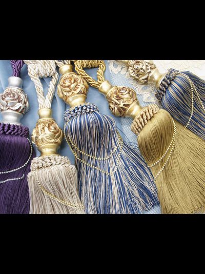 Кисти-подхваты с розами и с инкрустацией стразами, меланжевые оттенки