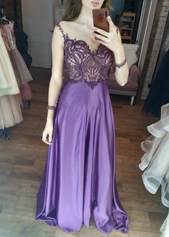 Фиолетовое вечернее платье с рукавами "Люксембург" прокат Уфа