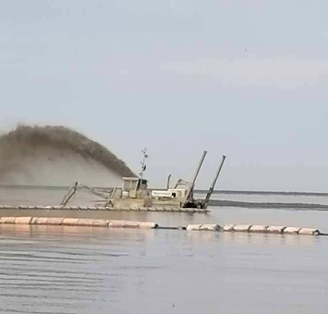 Расчистка морской части Гандуринского канала-рыбохода для нужд ФГБУ «Главрыбвод»