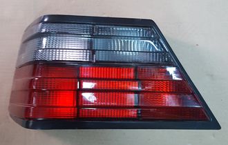 Стоп сигнал TYC  Mercedes  W124   A1248206564  11-3200-01-6B