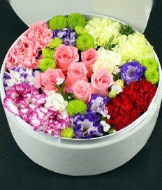 Цветы в подарочной коробке # 4 008