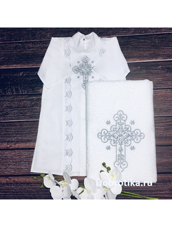 Крестильный набор для мальчика "Георгий": рубашка сзади на кнопочках, махровое полотенце 70х140 см, можно вышить любое имя
