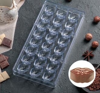 Форма пластиковая для шоколада 24 ячейки &quot;Презент&quot; 28х14х2,5 см