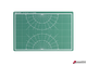 Коврик (мат) для резки BRAUBERG 3-слойный, А3 (450×300 мм), двусторонний, толщина 3 мм, зеленый. 236904