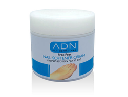 NAIL SOFTENING CREAM -  Крем-размягчитель для ногтевой пластины и кожи стоп 100 мл