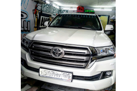 Лобовое стекло Toyota Land Cruiser 200