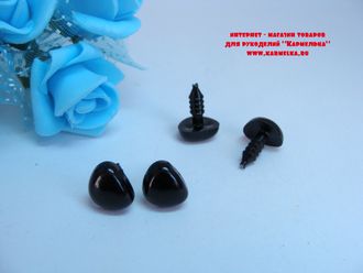 маленькие черные носики, размер 9х7мм и размер 8х6мм, в упаковке 10шт, 11р/уп