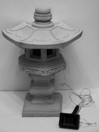 каменный фонарь японский