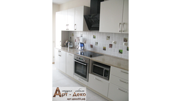 Кухонный гарнитур с плёночными фасадами: Жемчуг глянец.