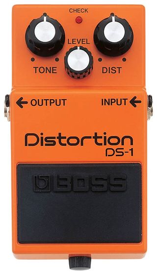 Педаль BOSS DS-1 Distortion для электрогитары