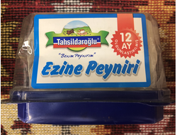 Сыр рассольный выдержанный Эзине (Ezine Peyniri), синяя упаковка (молоко овечье - 45%, козье - 50%, коровье - 5%), 450 гр., Tahsildaroğlu, Турция
