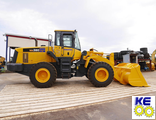 Стекла для фронтальных погрузчиков Komatsu WA380, 400, 430-5