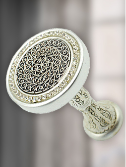 Держатели и крючки для штор