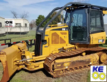 Стекло лобовое закаленное CAT D5K, D6K