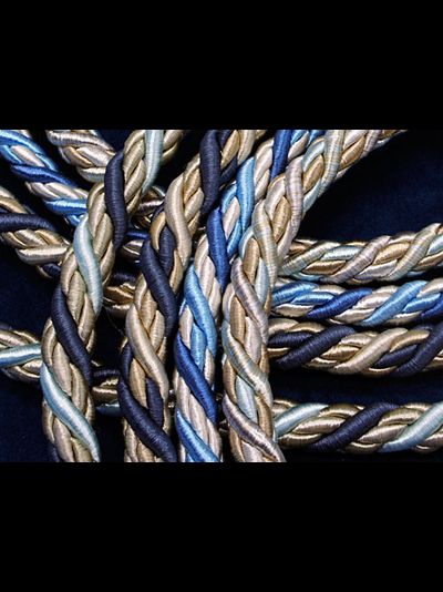 Декоративный шнур для отделки штор, покрывал, мебели, подушек. Большой выбор цветов по 25 м, опт