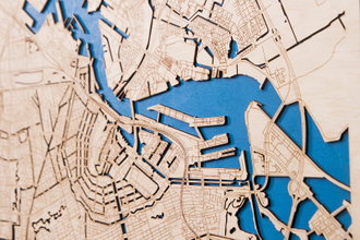 Карта Амстердама из дерева