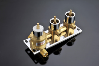 Смеситель ТЕРМОСТАТ на 2 потребителя Therm2