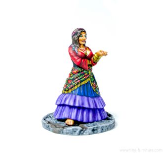 Soothsayer gypsy woman (PAINTED)