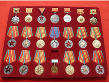 &quot;Медали СССР в планшете&quot; 3-я часть. Муляжи высокого качества!