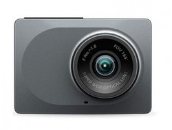 Автомобильный видеорегистратор Xiaomi Yi Smart Dash Camera