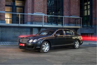 BENTLEY FLYING SPUR (Черный)