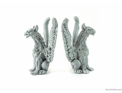 Gryphons statues