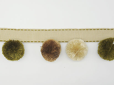 Арт. 4080 А-7. Бахрома с помпонами широкая. 6,5 см