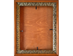 Киот деревянный с басменной рамой для иконы формата 40х50см