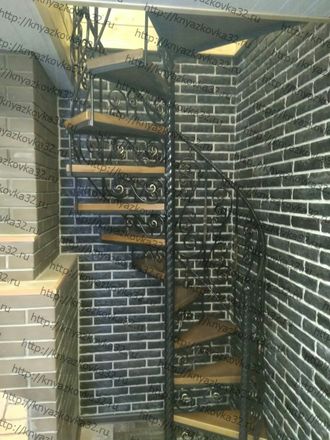 Винтовая лестница - Арт 4