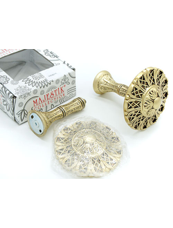 R 279, серия Magestic. Аксессуар с цветочными мотивами