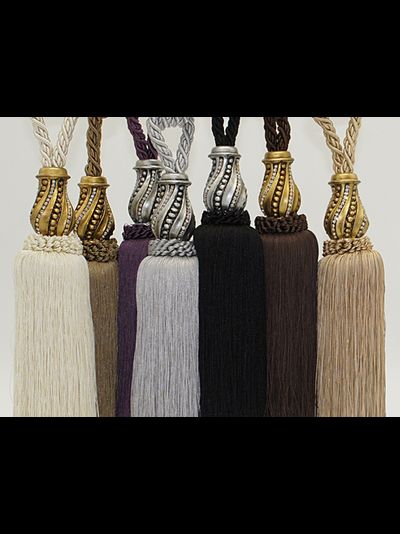 Арт. 2012-35 NEW. Кисти со стразами, длина 77-84 см.