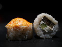 Фирменный "Турбо-ролл" с креветкой