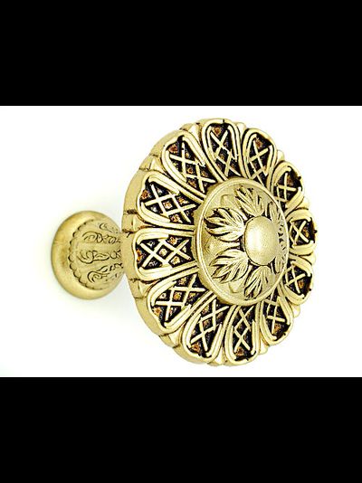 Керамика и золото в качестве настенных подхватов для штор: золото и серебро