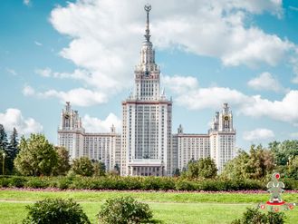 ЗНАКОМСТВО С МОСКВОЙ