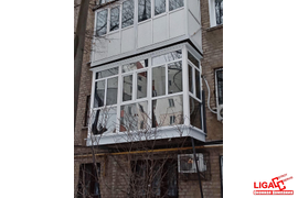 Французский балкон с тонированными стеклопакетами (серебро)