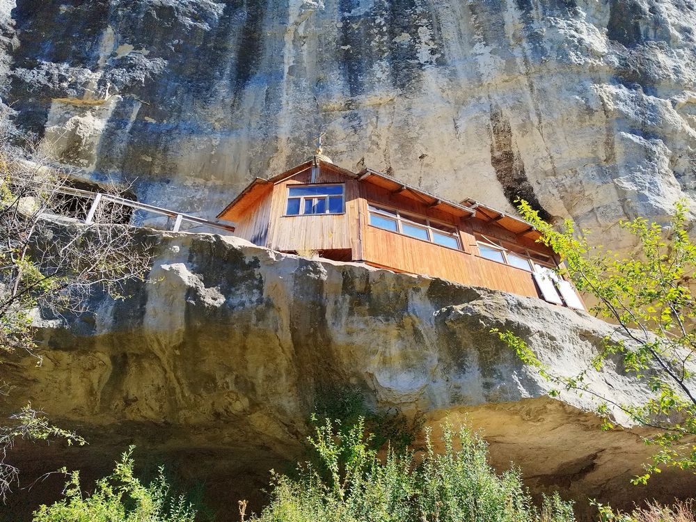 пещерный монастырь Челтер-Коба