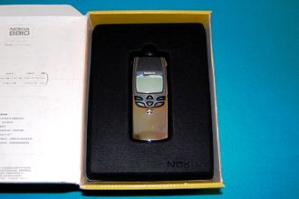 Продан! Nokia 8810 Полный комплект Новый Из Японии