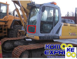 YN02C03160P1 Стекло лобовое нижнее New Holland E135B