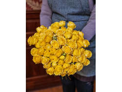 Кустовая роза Россия 50 см 25 шт