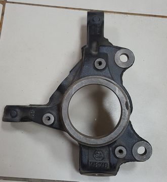 Кулак поворотный Toyota     43211-05051