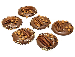 Шоколадные медианты 12-15 грамм/1штука. Молочный шоколад. 37.656. Орех пекан; карамельные криспы.