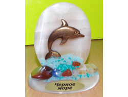 Скульптура "Дельфин на волнах", подставка селенит. ОПТ