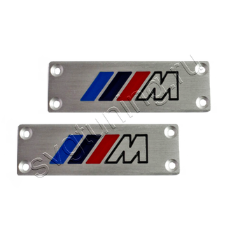 Шильдики - таблички с логотипом в стиле М Perfomance на коврики в салон BMW X6 E71
