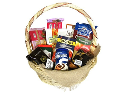 Подарочная корзина с кофе и печеньем с шоколадом