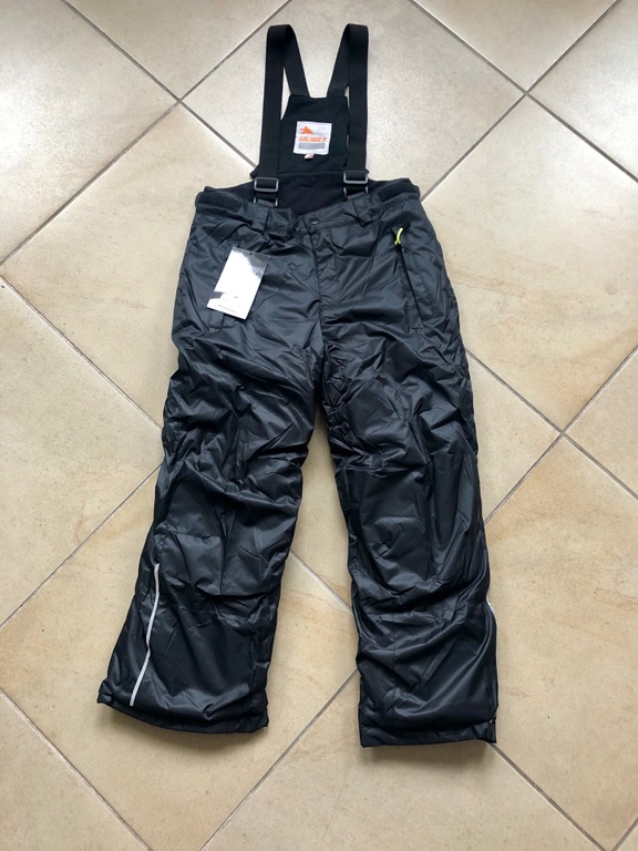     Valianly  Black