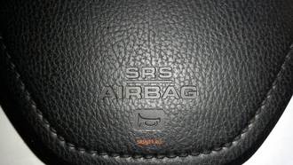 Ремонт крышки на сработавшую подушку безопасности Toyota Rav 4 2013-